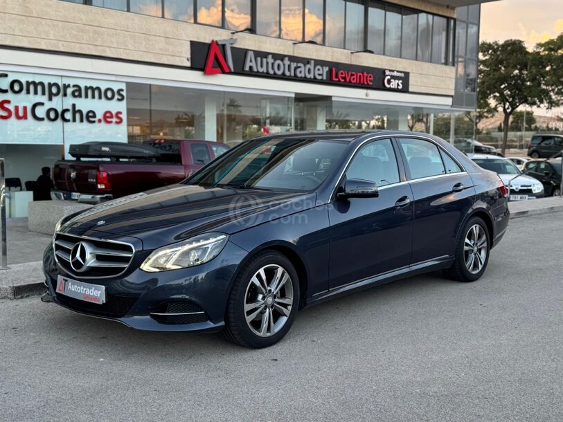 Foto del MERCEDES Clase E E 220 BT Avantgarde (4.75)