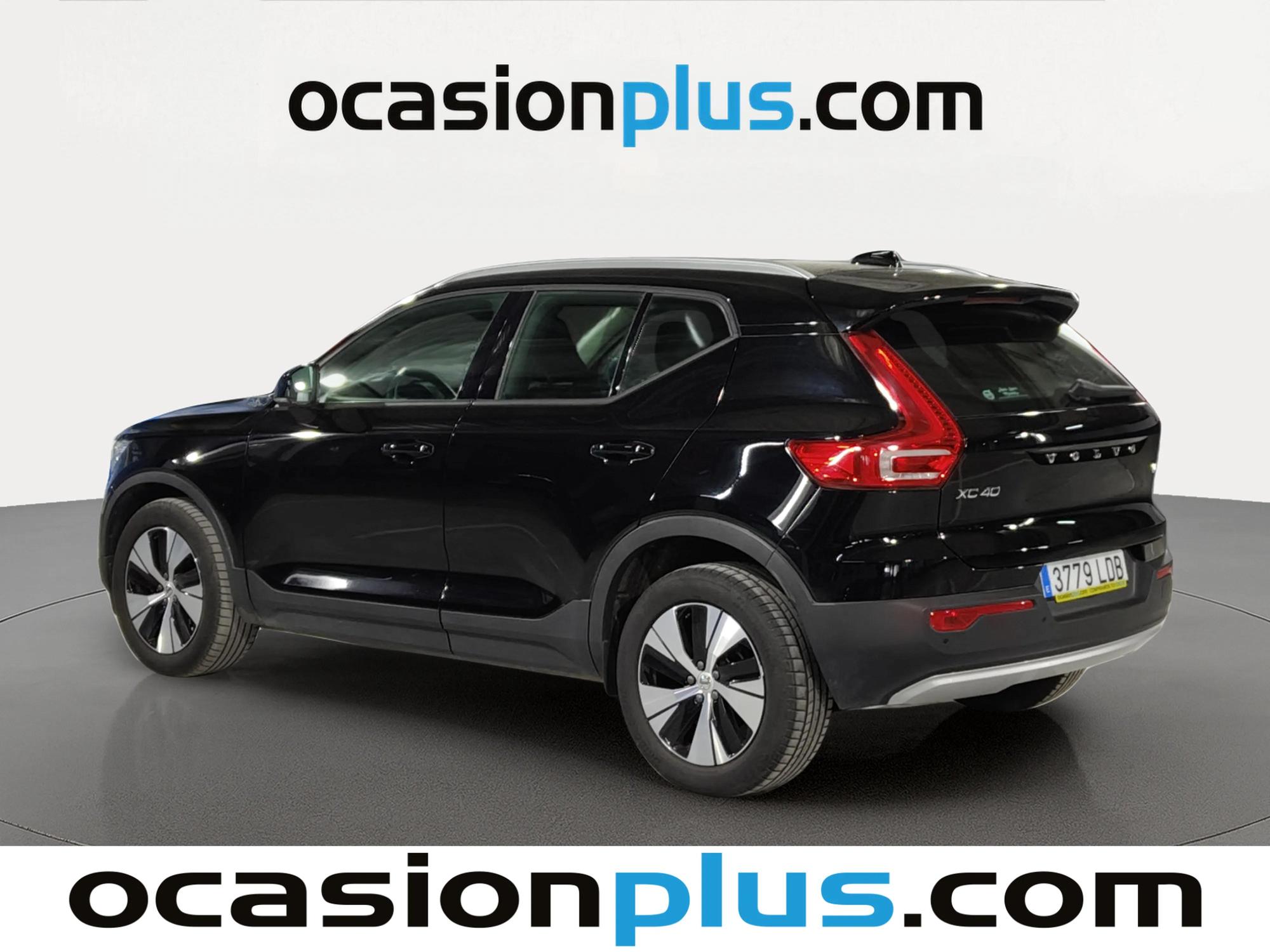 Foto del VOLVO XC40 T3 Momentum Aut.