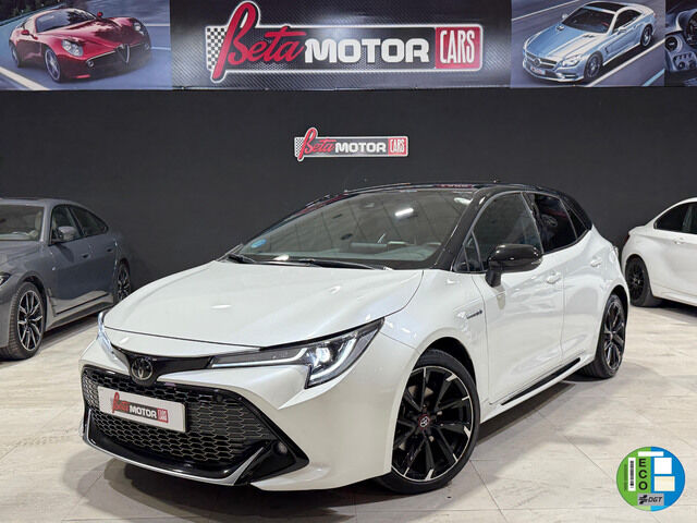 TOYOTA Corolla (180H GR-SPORT E-CVT 132 kW (180 CV)) en Madrid