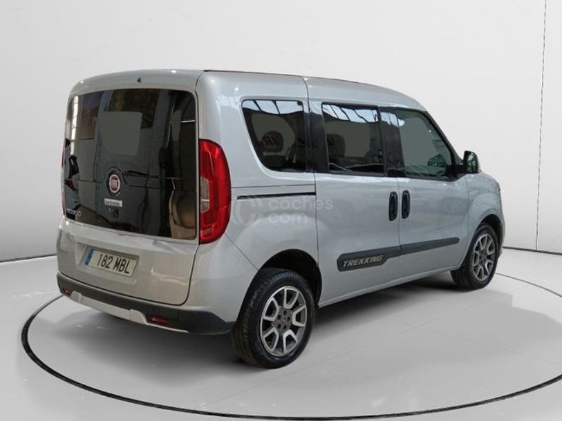 Foto del FIAT Dobló Combi 1.6Mjt Trekking 89kW