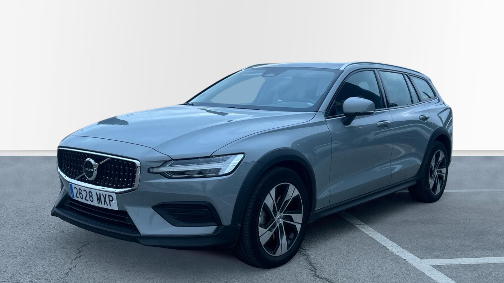 VOLVO V60 Cross Country (B4 D Cross Country Plus AWD Auto 145 kW (197 CV)) 