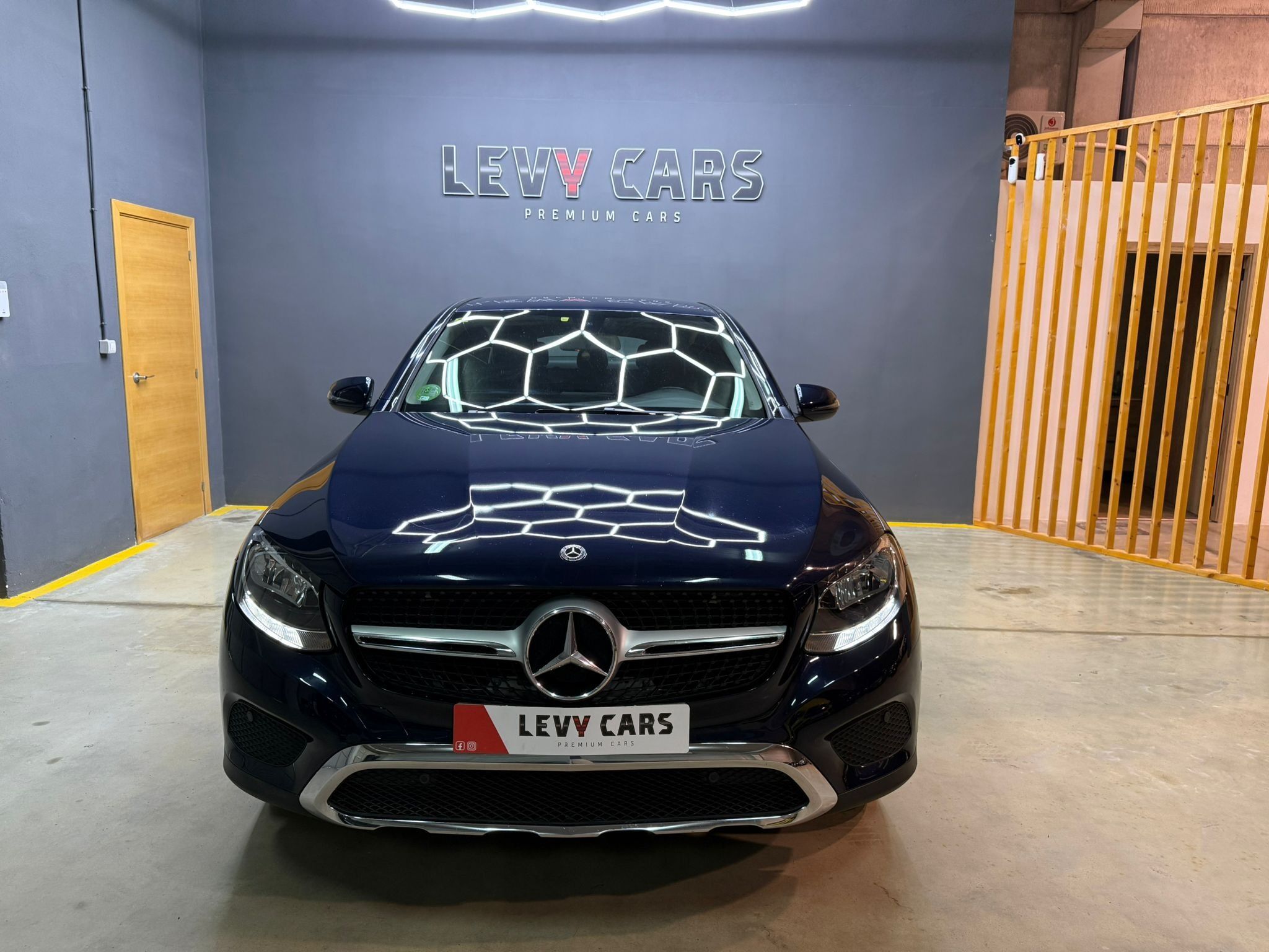 MERCEDES Clase GLC (GLC 250 d 4MATIC) en Valencia