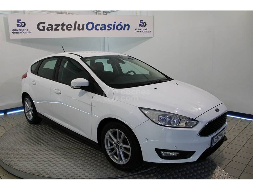 Foto del FORD Focus 1.0 Ecoboost Black&Red Edition 125