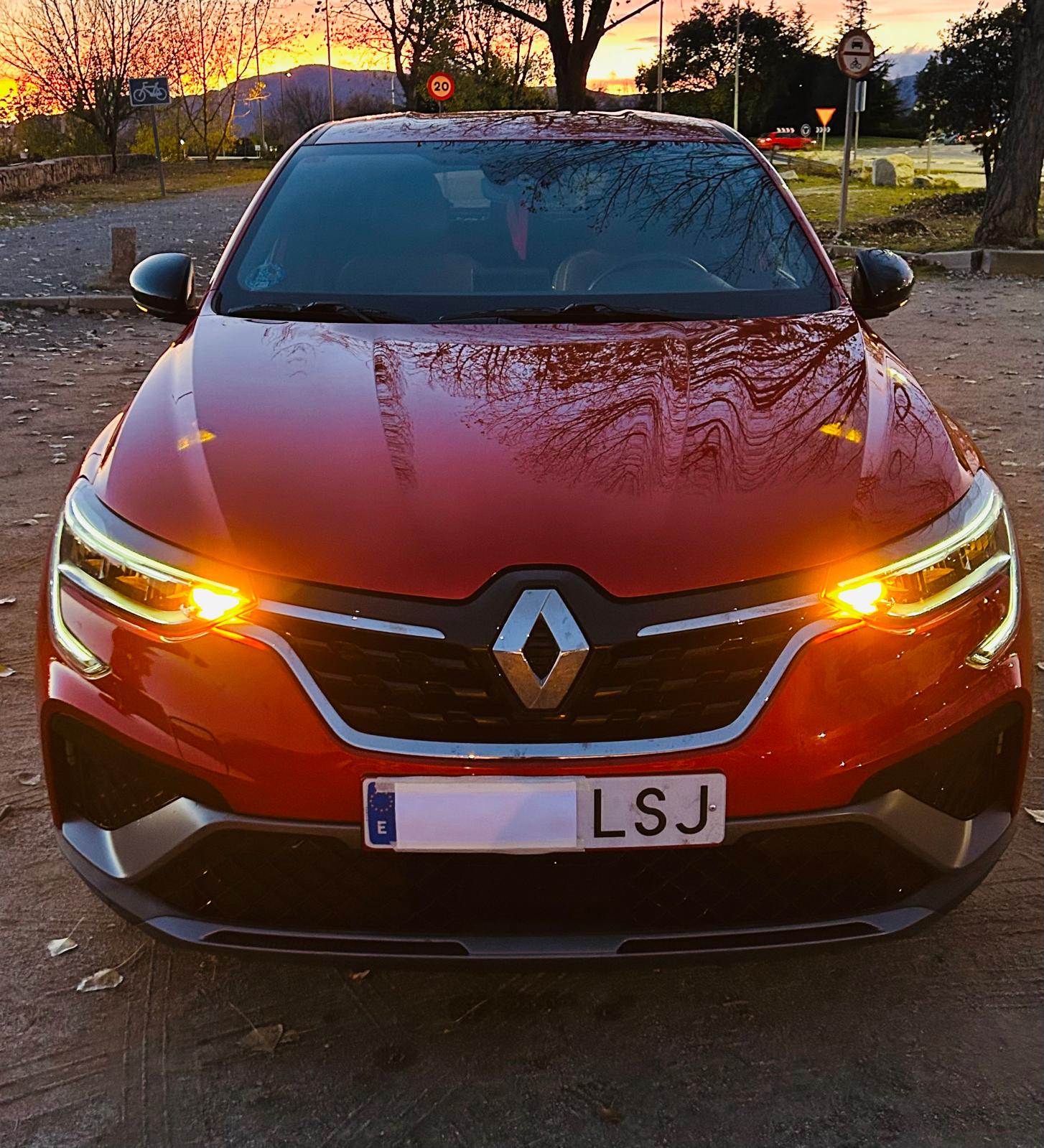 Foto del RENAULT Arkana 1.6 E-Tech R.S.Line 105kW
