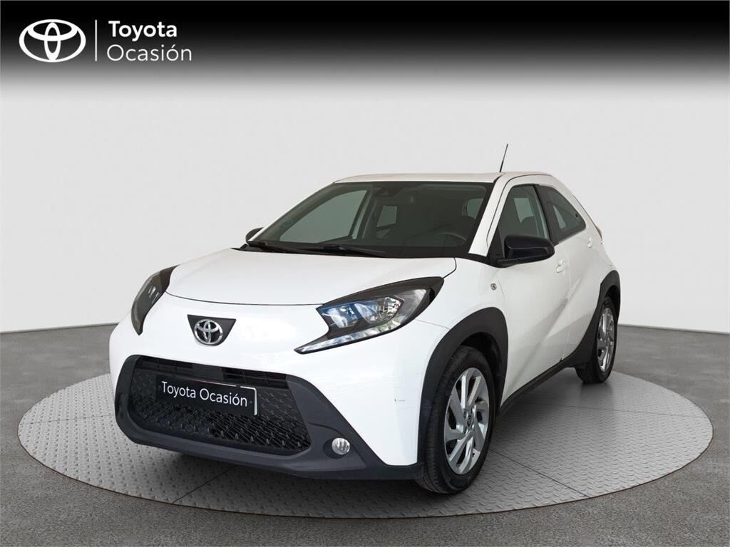 TOYOTA Aygo (5 Puertas Play 70 Manual 5v) en Madrid