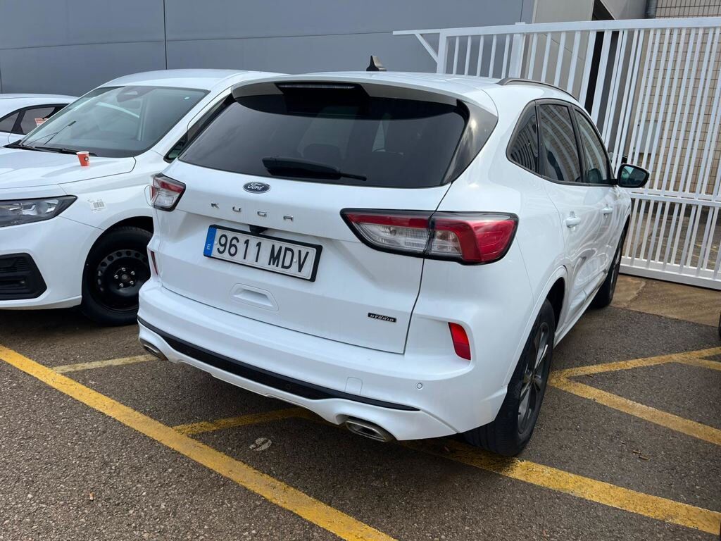 Foto del FORD Kuga 2.5 Duratec PHEV ST-Line 4x2