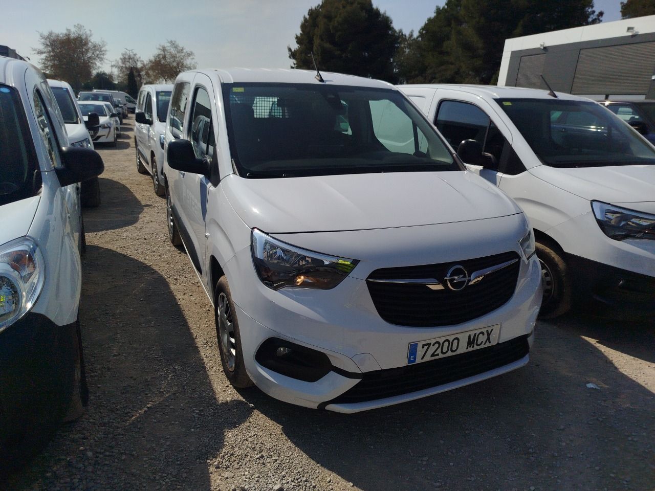 Foto del OPEL Combo Life 1.5TD S&S L Business Edition Plus 100