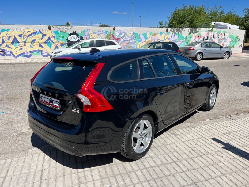Foto del VOLVO V60 D2 Kinetic 120