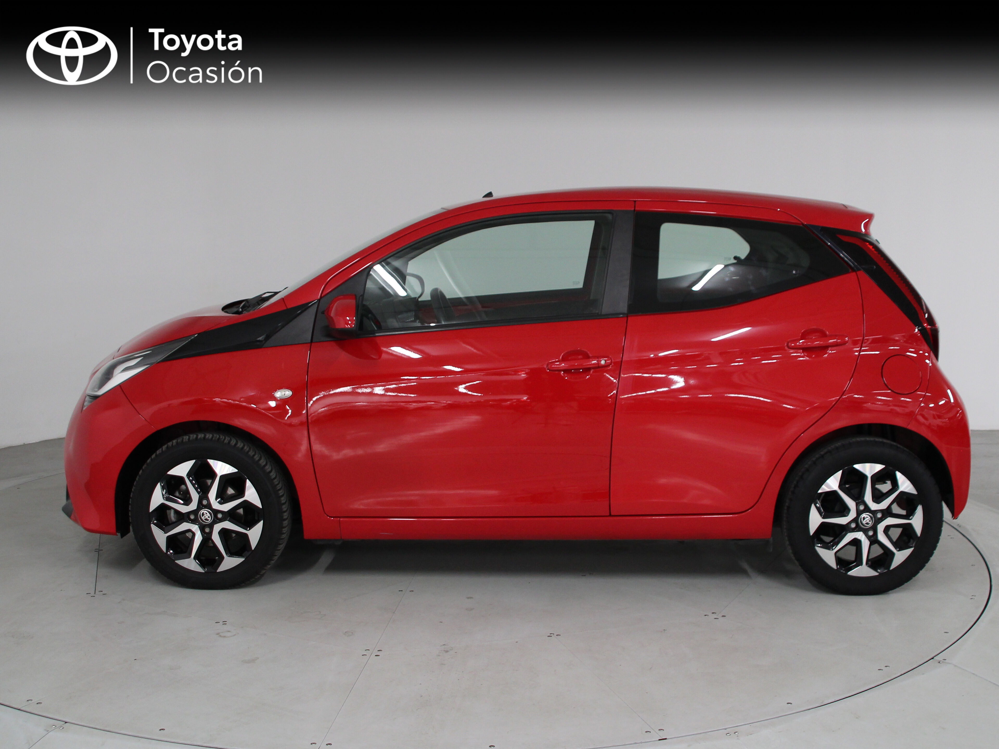 Foto del TOYOTA Aygo 70 x-play