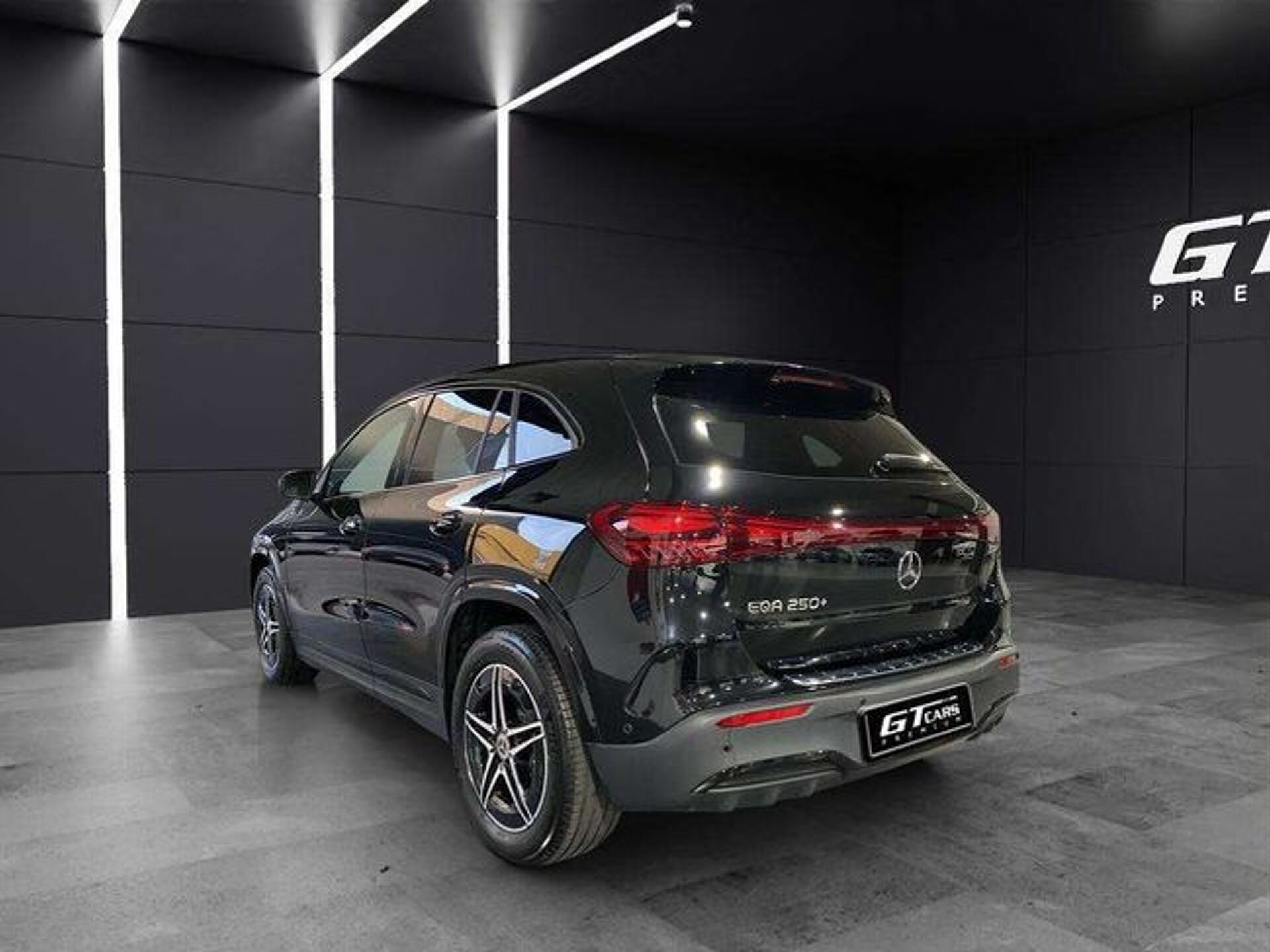 Imagen 3 de MERCEDES EQA