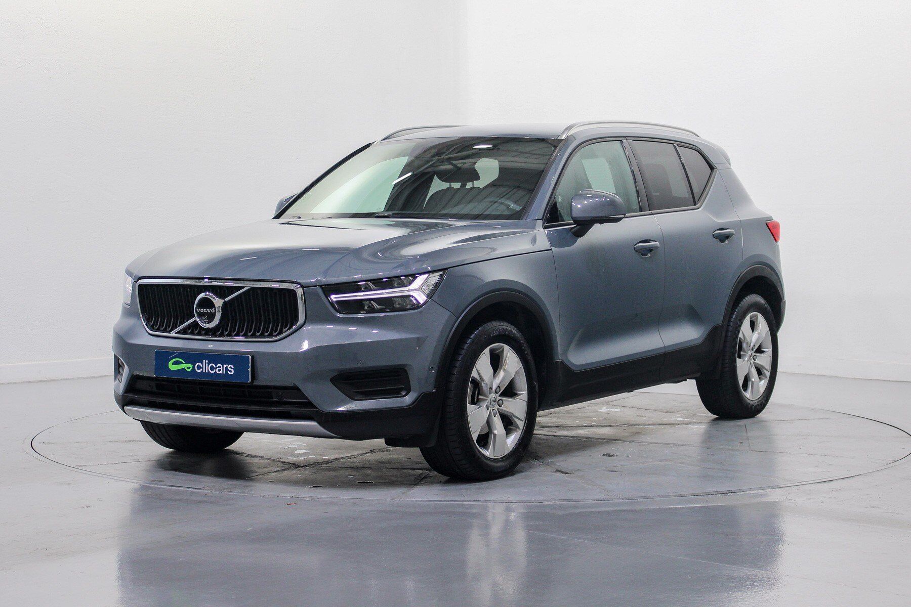 Foto del VOLVO XC40 T3 Momentum Aut.
