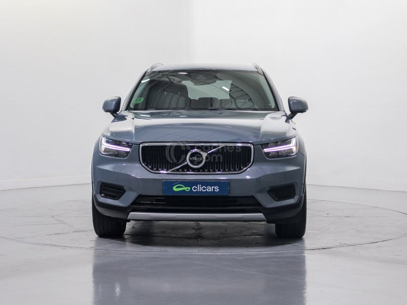 Foto del VOLVO XC40 T3 Momentum Aut.