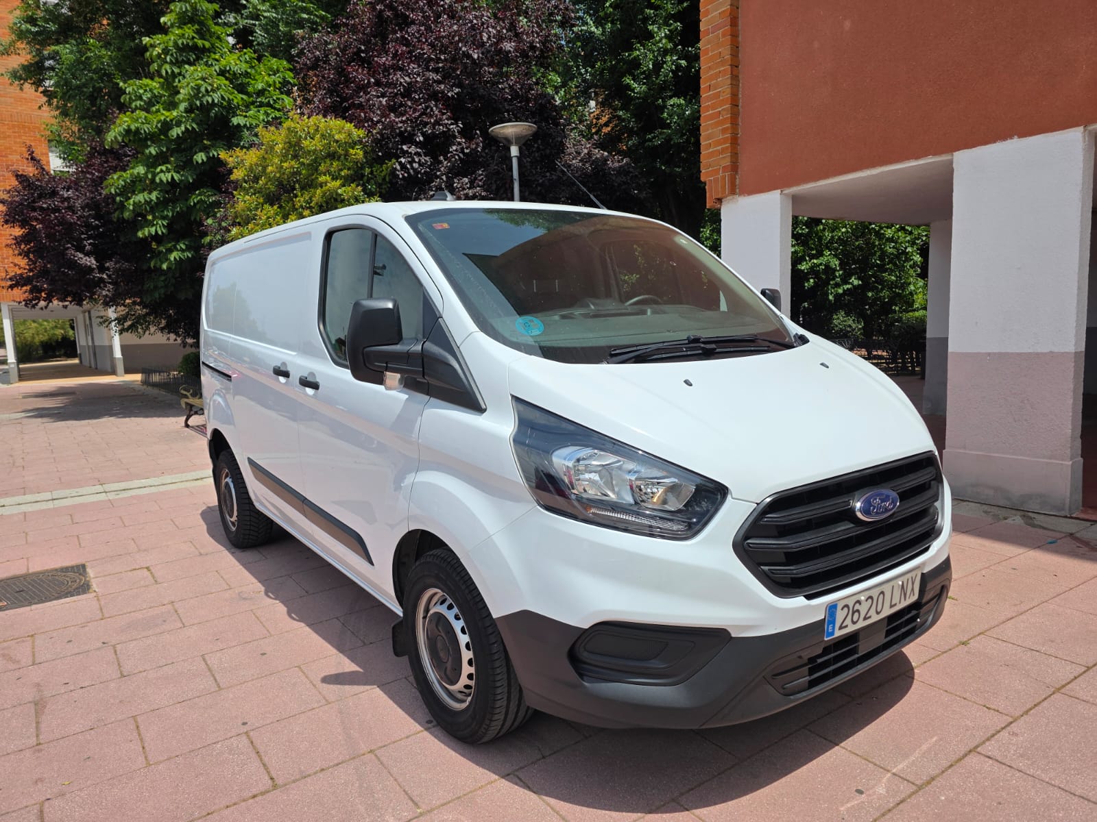 Foto del FORD Transit Custom FT 300 L1 Van Trend 105