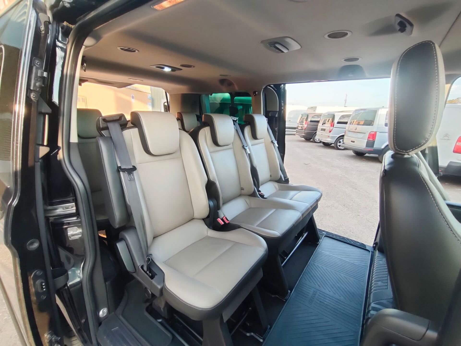 Imagen 3 de FORD Tourneo Custom