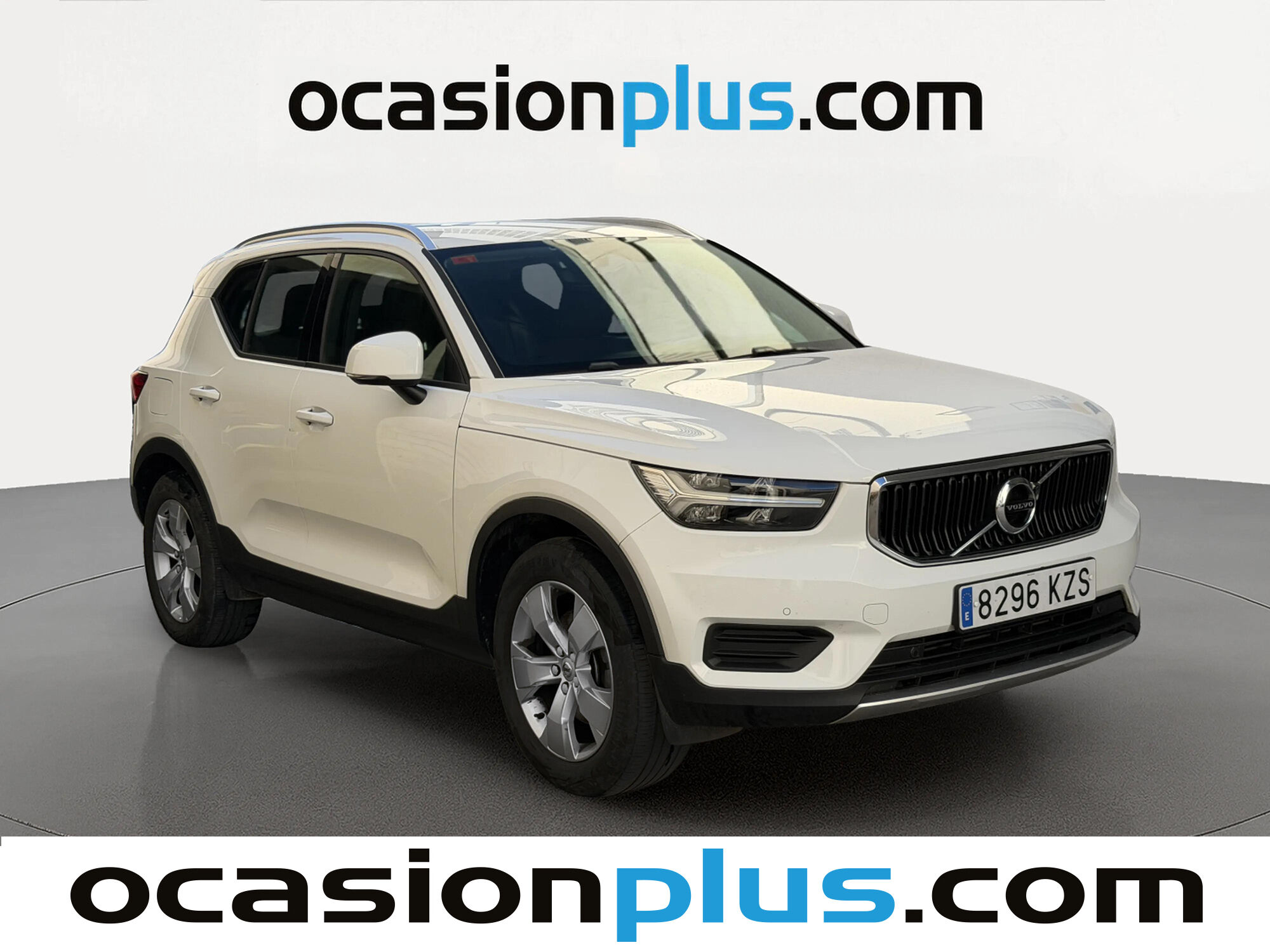 Foto del VOLVO XC40 T4 Momentum Aut.