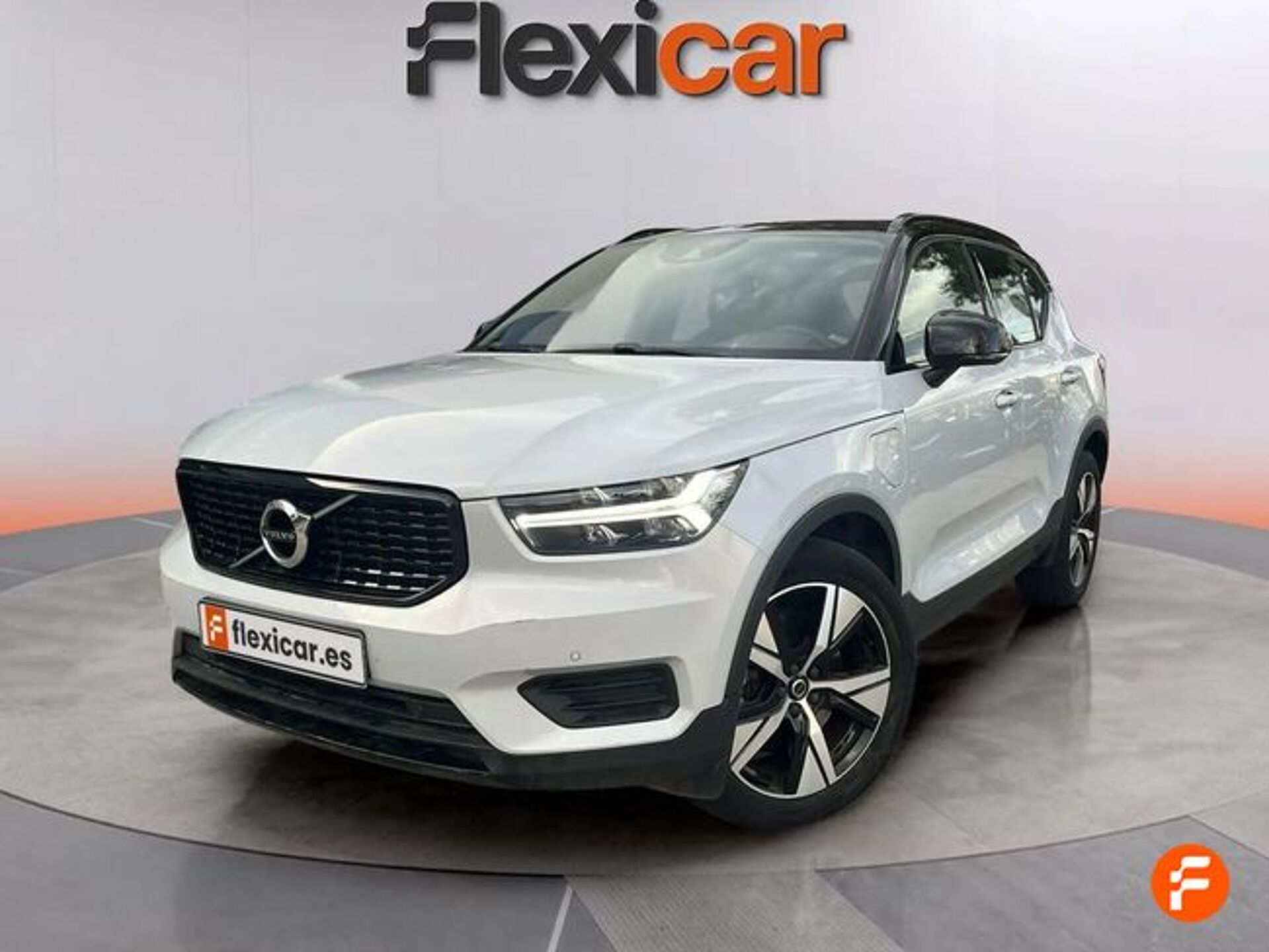 Imagen 3 de VOLVO XC40