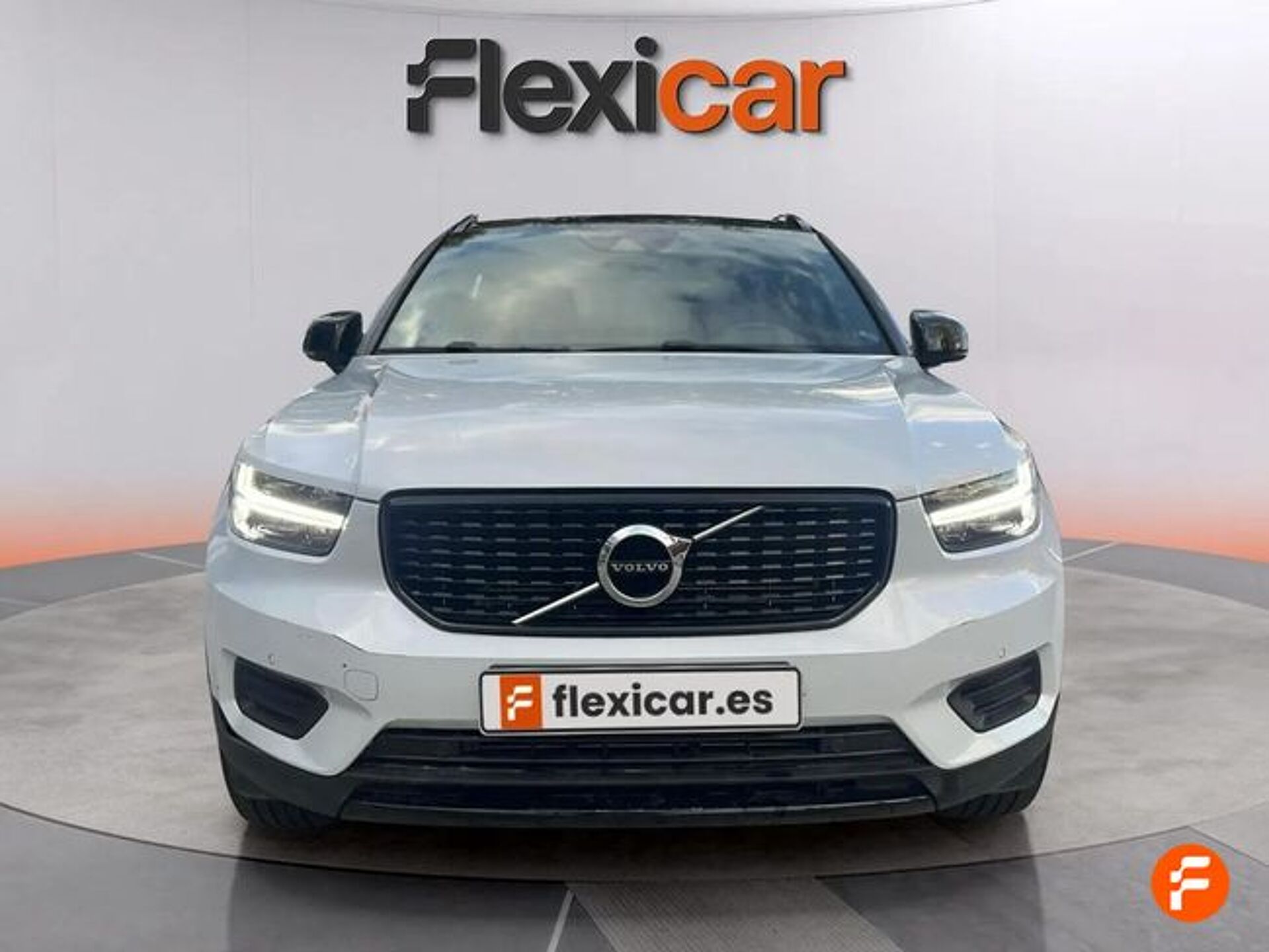 Imagen 2 de VOLVO XC40