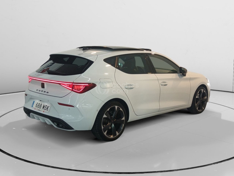 Foto del CUPRA León 1.5 ETSI DSG 110Kw