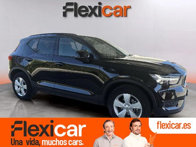 VOLVO XC40 (1.5 T3 Momentum) en Madrid