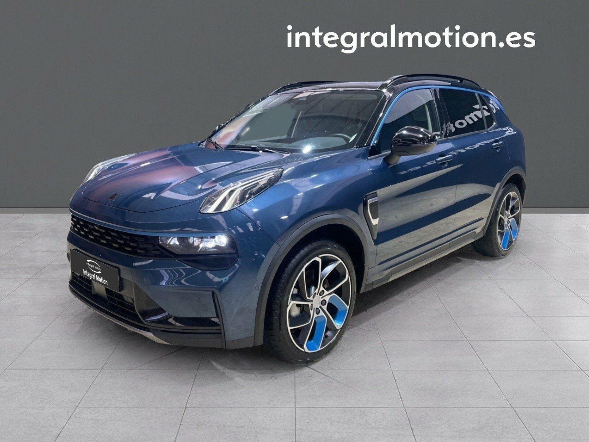 Imagen de LYNK & CO 01
