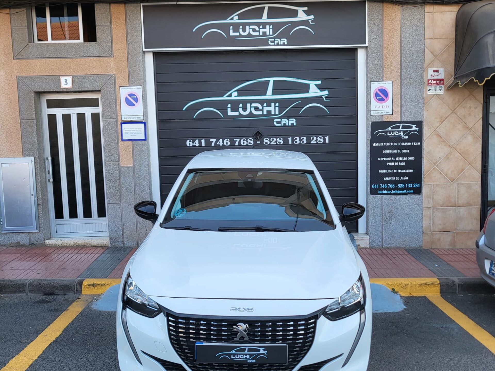Imagen de PEUGEOT 208
