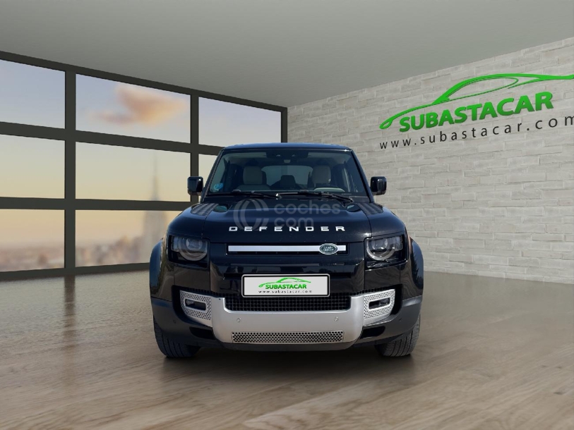 Foto del LAND ROVER Defender 110 3.0D l6 MHEV SE AWD Aut. 250