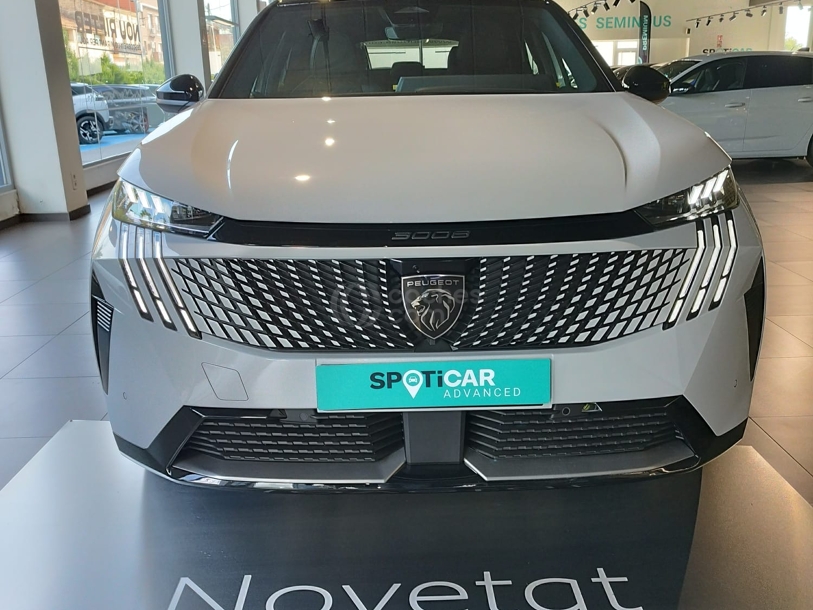 Foto del PEUGEOT 3008 Eléctrico Allure 157kW
