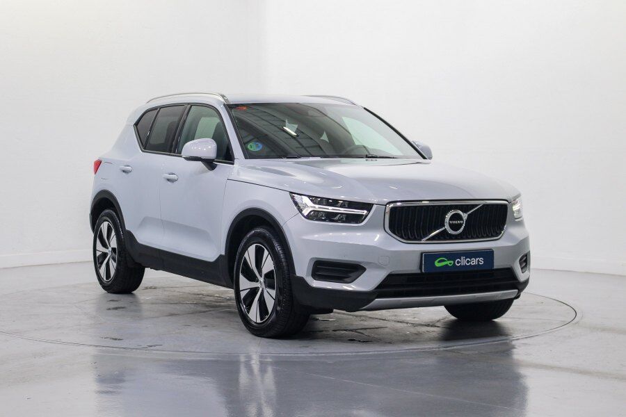 Foto del VOLVO XC40 B4 Momentum Pro AWD Aut.