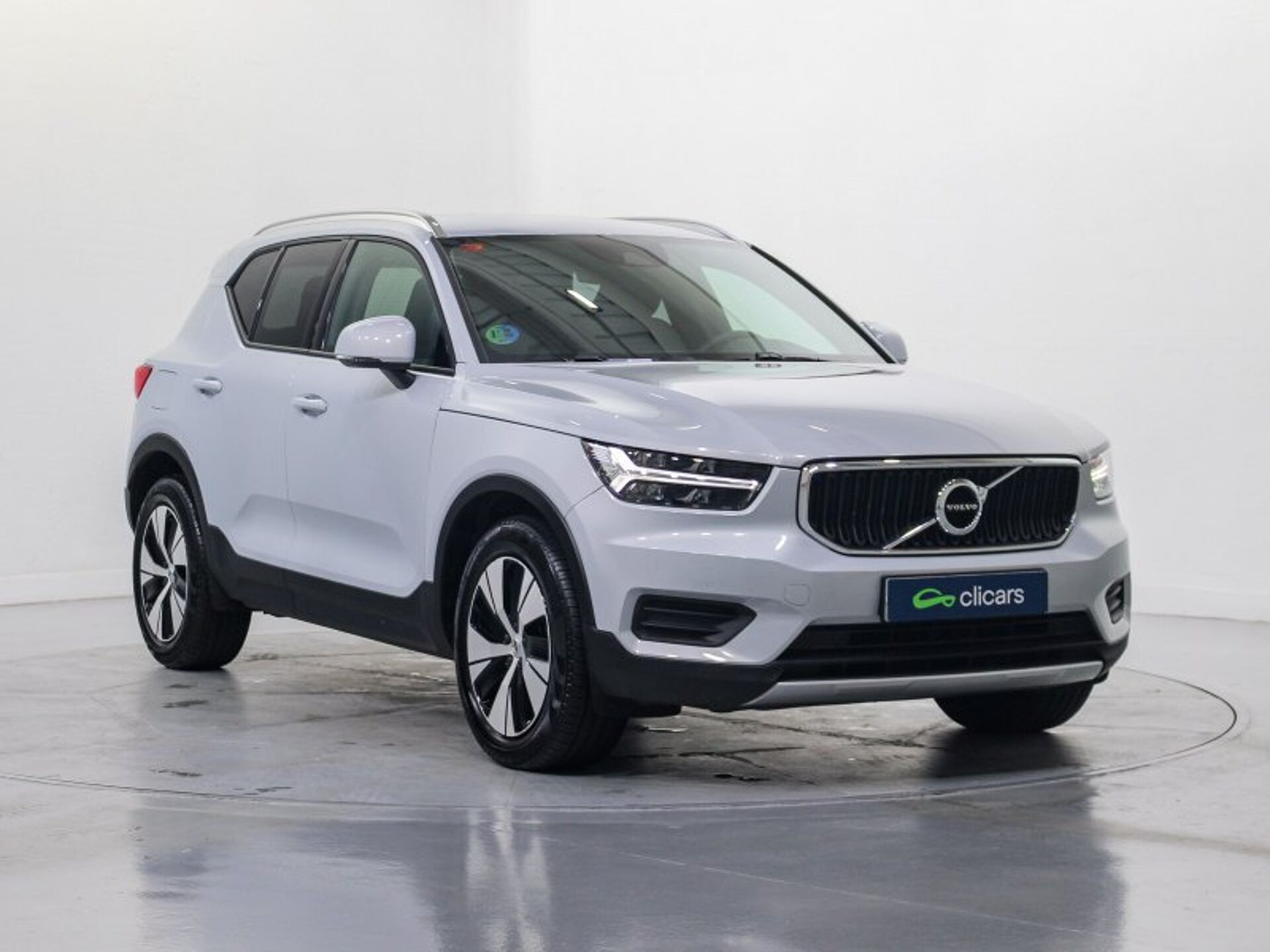 Imagen 3 de VOLVO XC40
