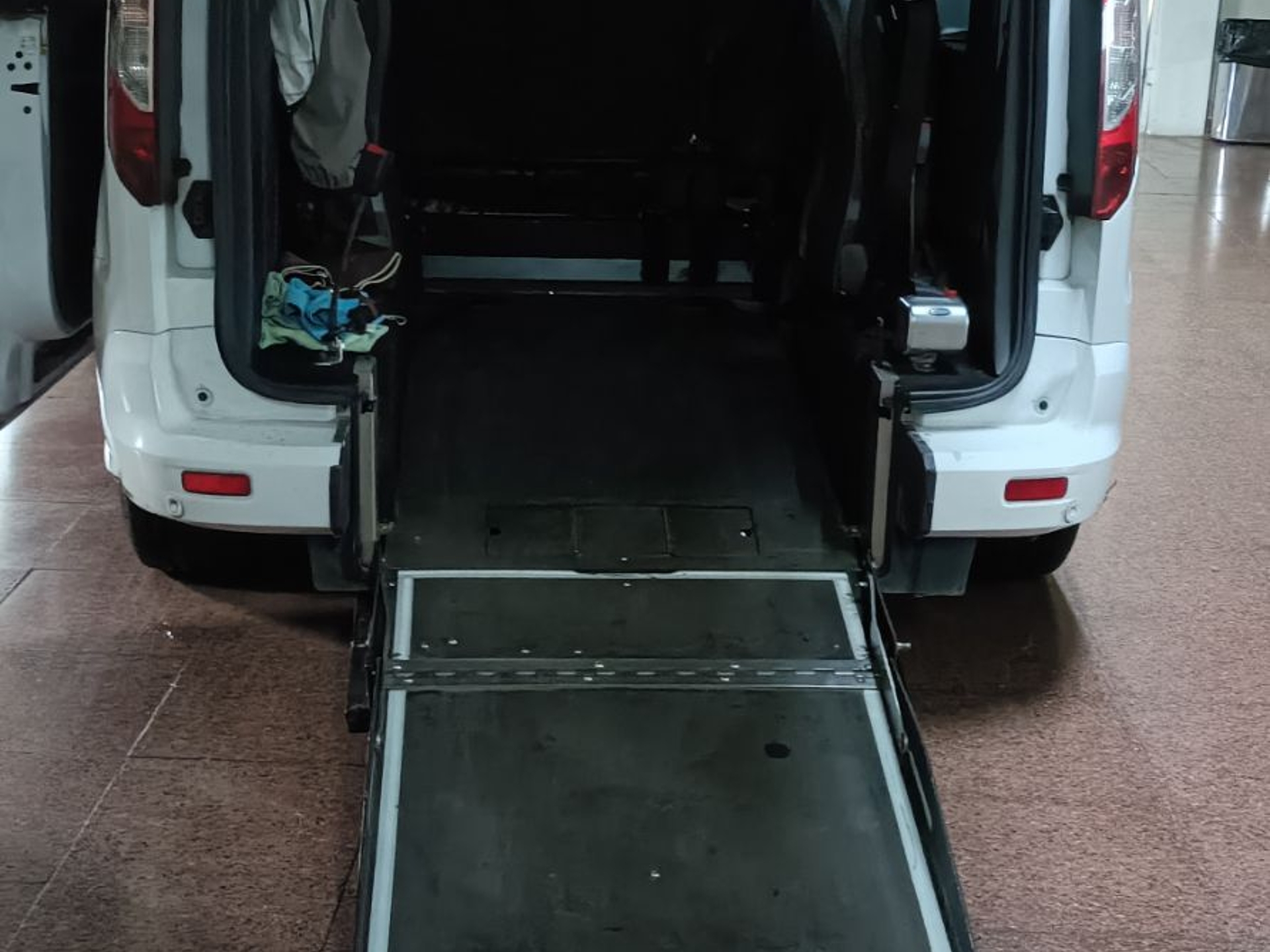 Imagen de FORD Tourneo Connect