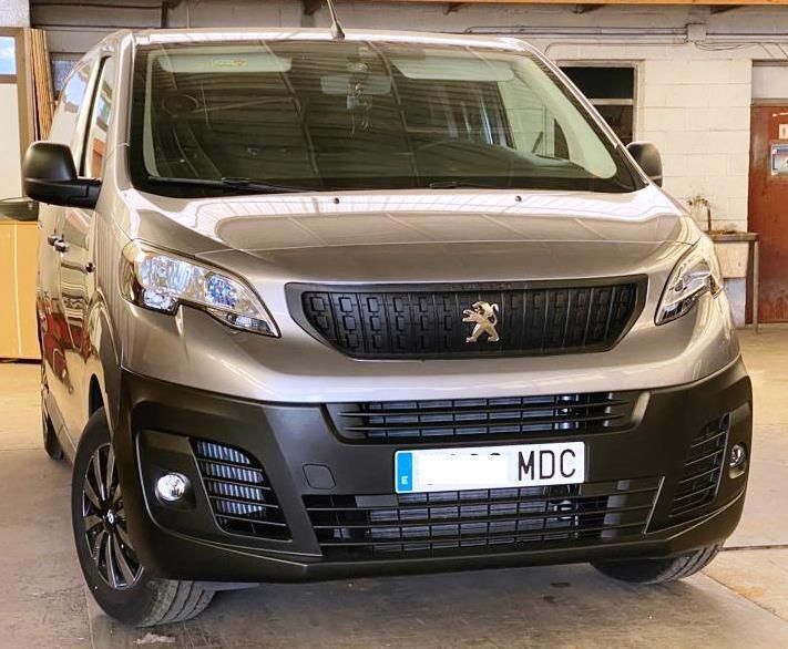 Foto del PEUGEOT Expert Fg. Standard 1.5BlueHDi S&S Premium 120