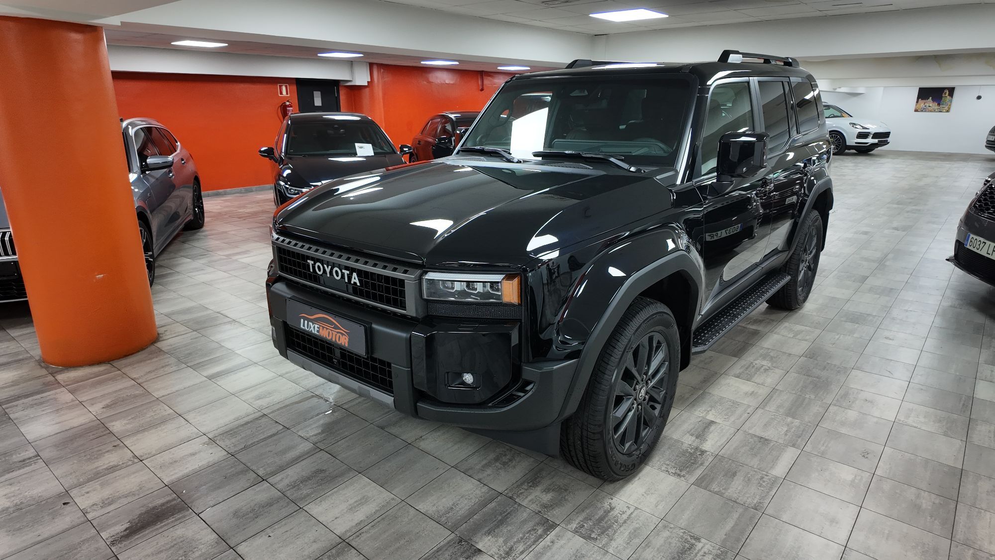 TOYOTA Land Cruiser (250 VXL Aut.) en Madrid