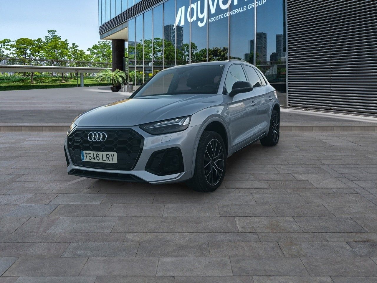 AUDI Q5 (Black line 40 TDI quattro-ultra 150 kW (204 CV)) en Madrid