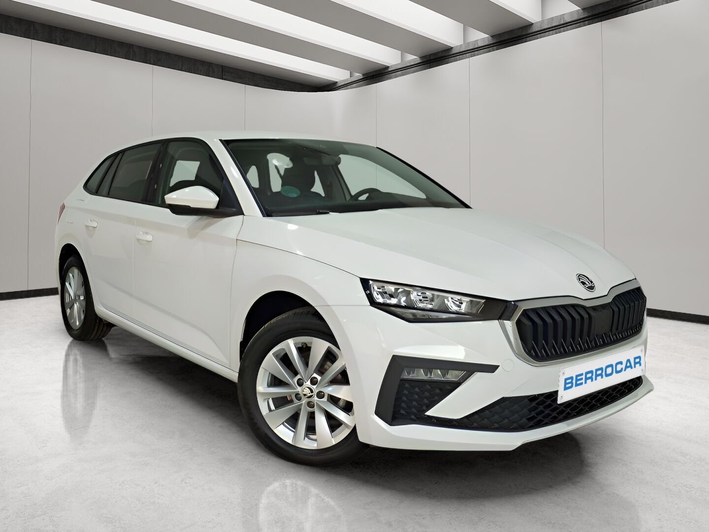 SKODA Scala (1.0 TSI Essence 70 kW (95 CV)) en Sevilla