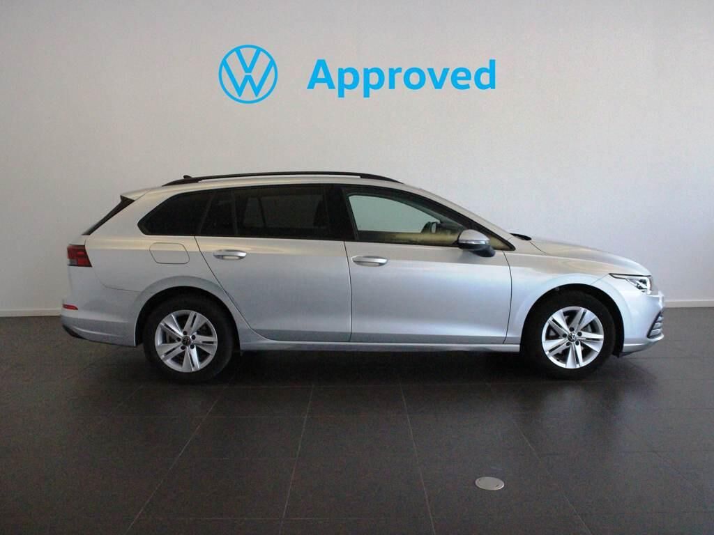 Foto del VOLKSWAGEN Golf Variant 1.0 eTSI Life DSG 81kW