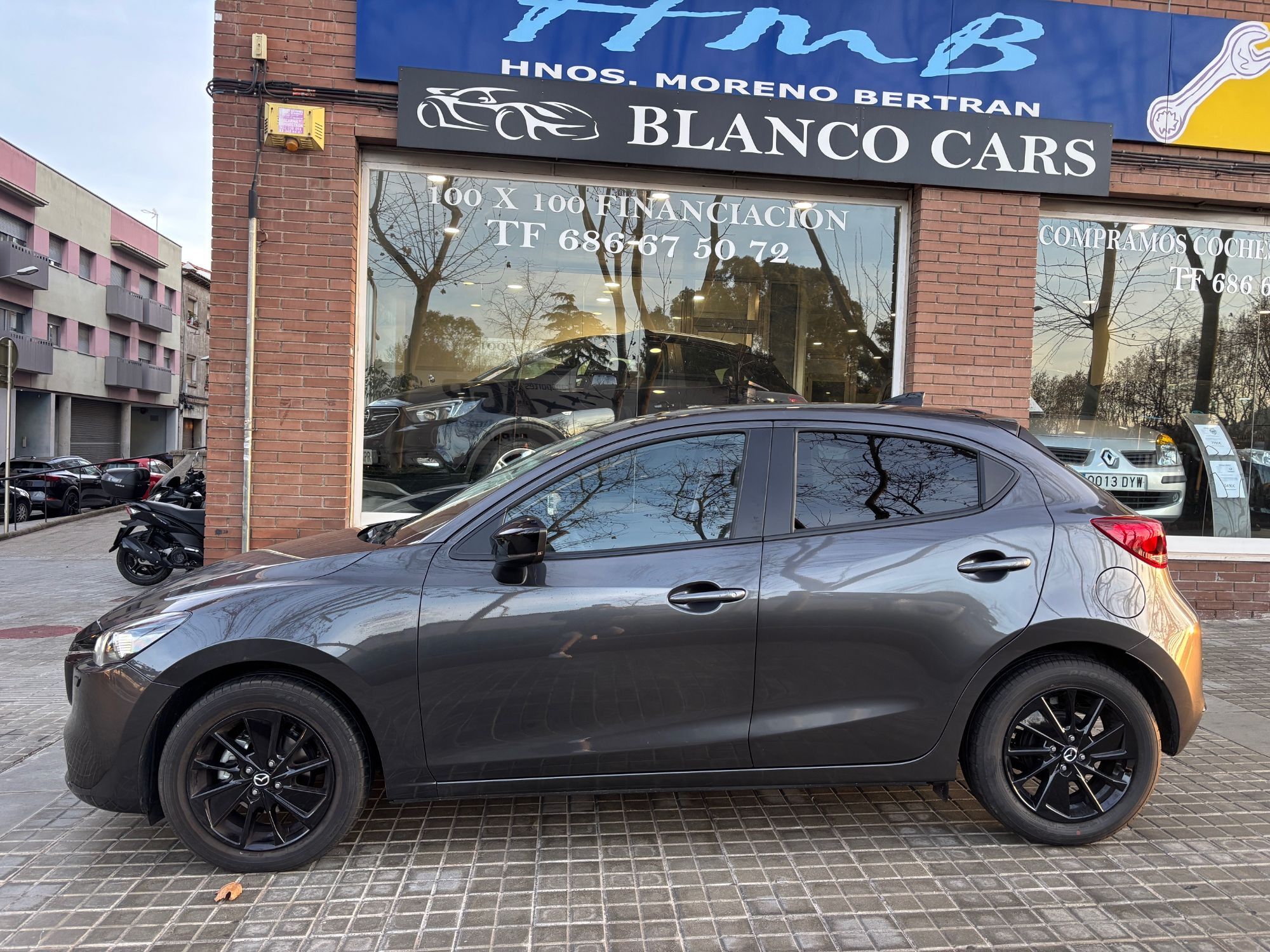 MAZDA Mazda2 (1.5 e-Skyactiv G Homura 66kW) en Barcelona