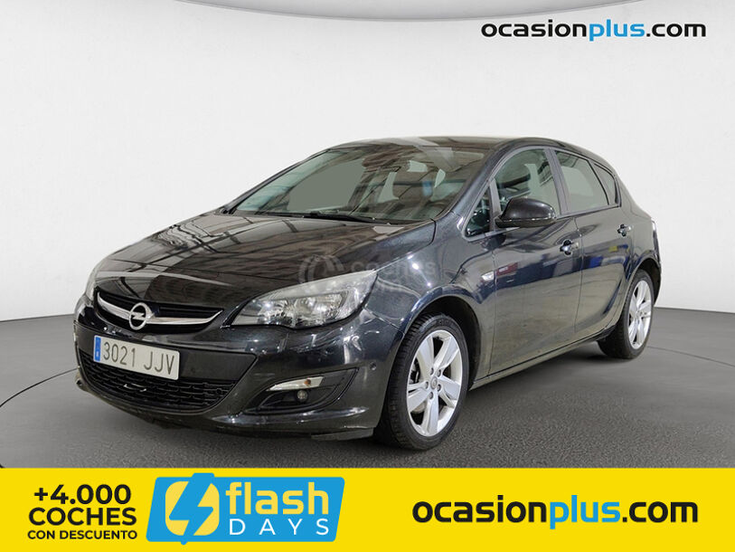 Foto del OPEL Astra 2.0CDTi S-S Selective 165 18´´