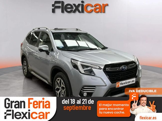 SUBARU Forester (2.0i Hybrid CVT Executive Plus) en Málaga