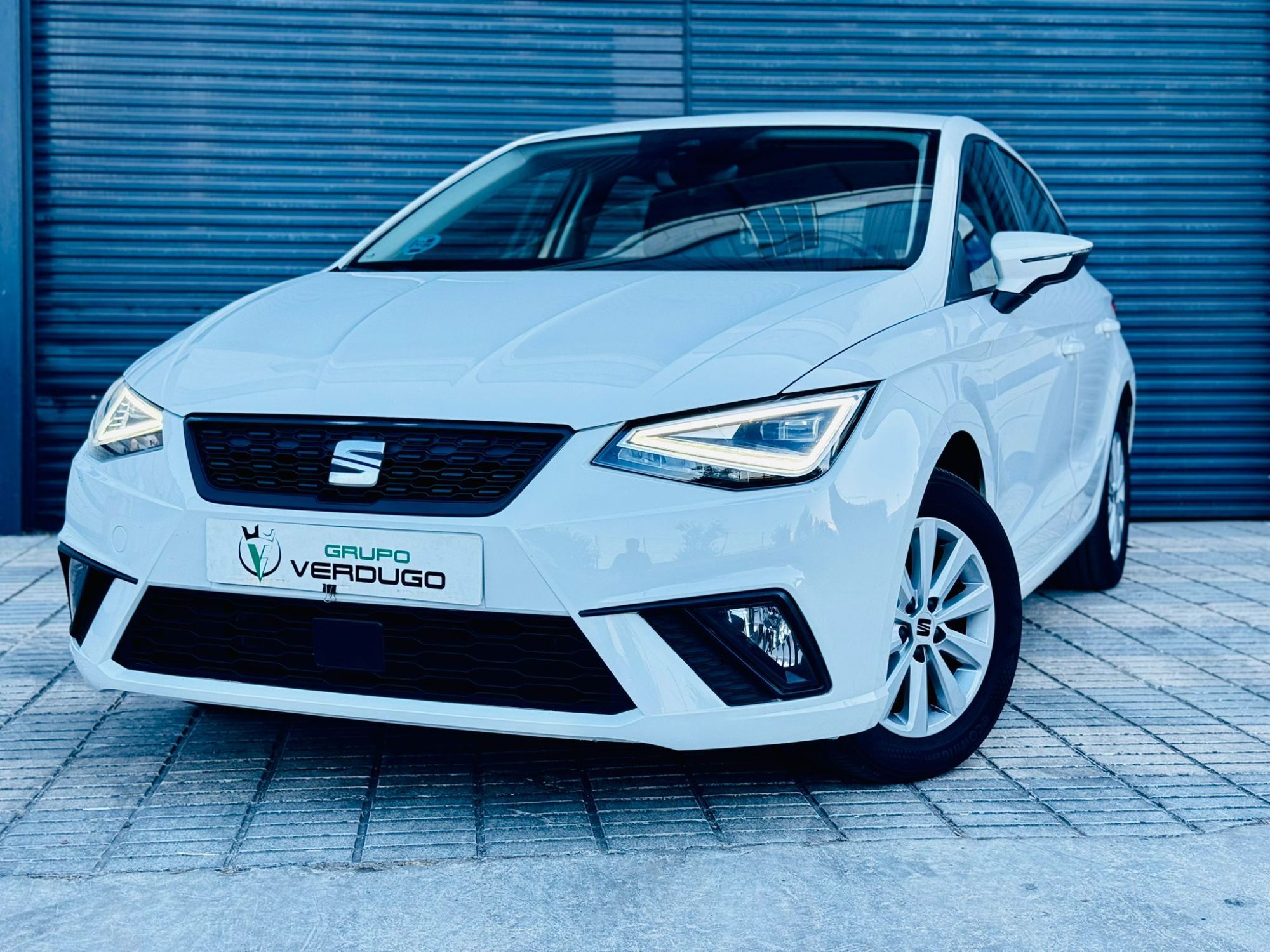 SEAT Ibiza (1.0 MPI Evo S&S Reference XM 80) en Sevilla