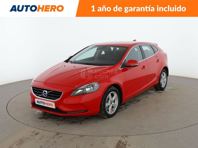 Foto del VOLVO V40 D3 Momentum Aut. 150