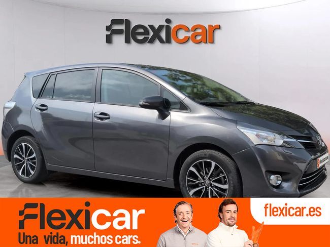 TOYOTA Verso (1.6 130 Advance 5pl.) en Madrid