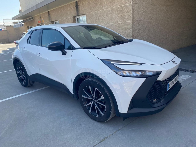 Foto del TOYOTA C-HR 200H Advance
