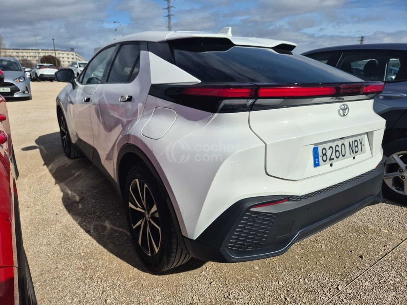 Foto del TOYOTA C-HR 200H Advance