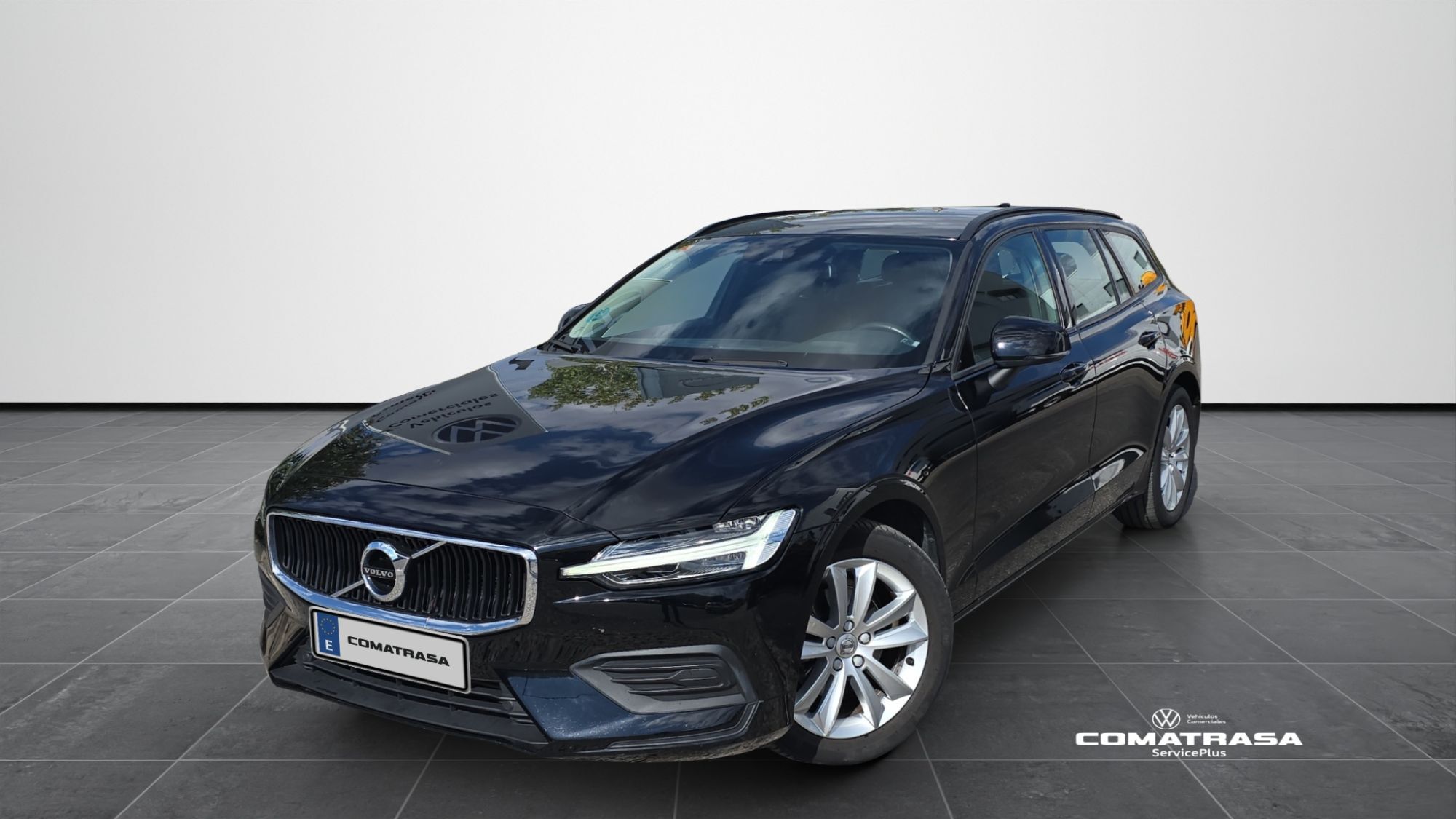 VOLVO V60 (D3 Momentum Aut. (4.75)) en Madrid