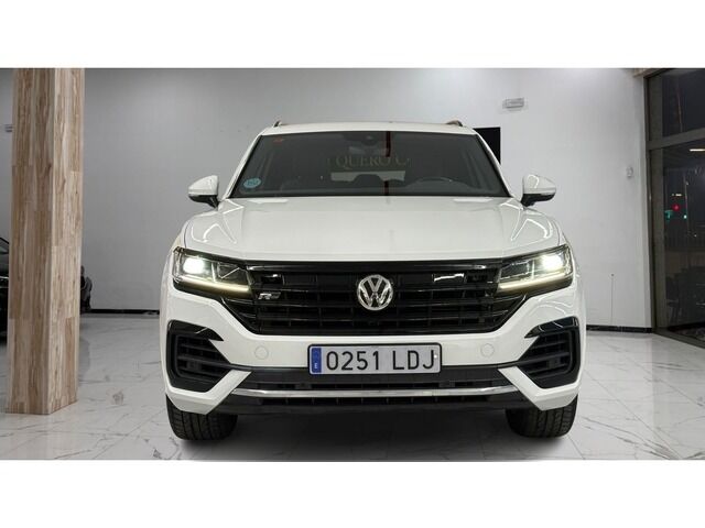 Foto del VOLKSWAGEN Touareg 3.0TDI V6 R-Line Tiptronic 4Motion 170kW