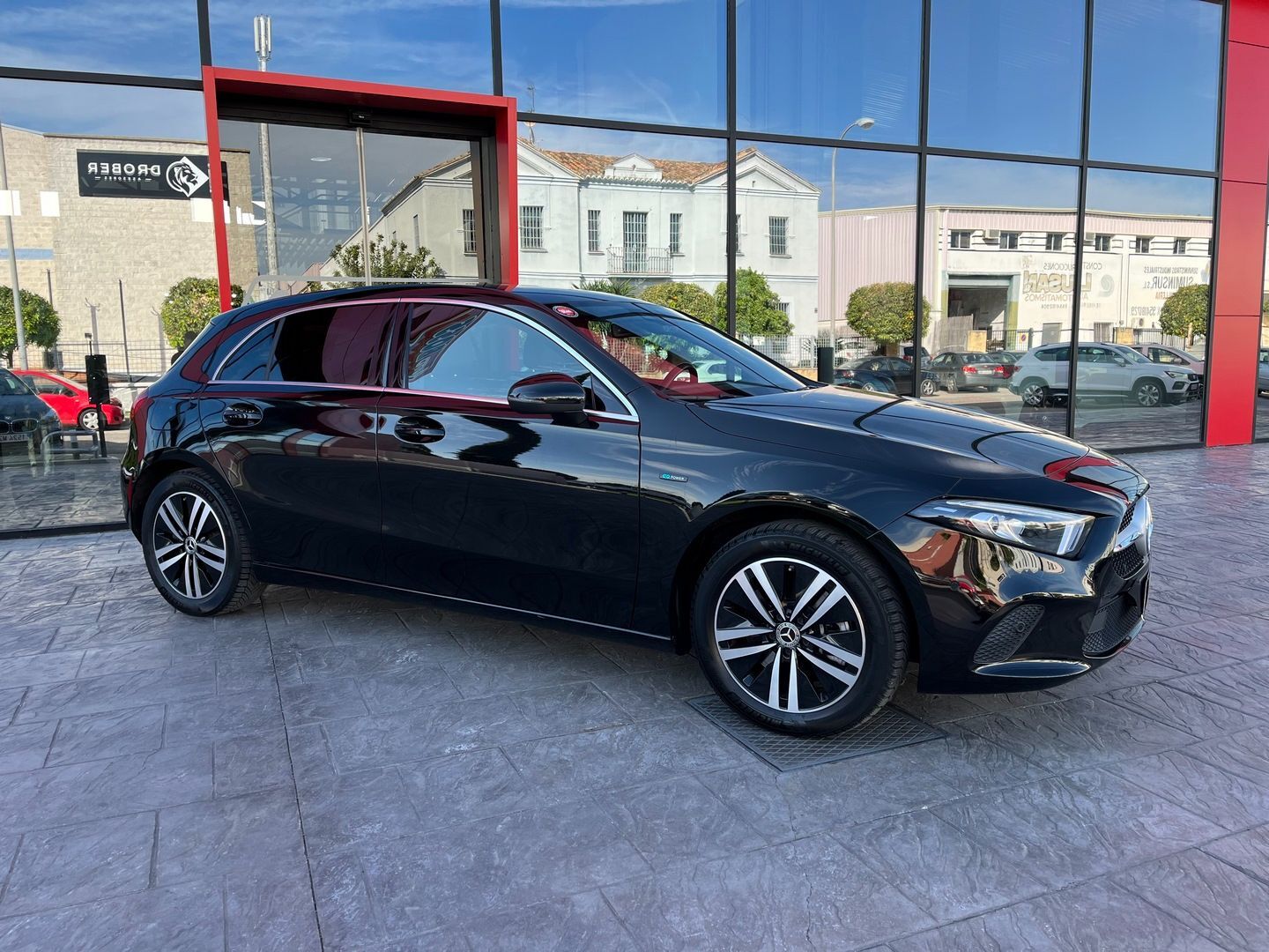 Foto del MERCEDES Clase A A 250e 8G-DCT