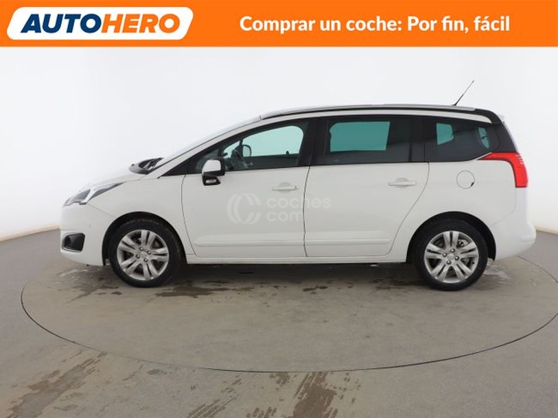 Foto del PEUGEOT 5008 1.2 PureTech S&S Allure 7 pl. 130