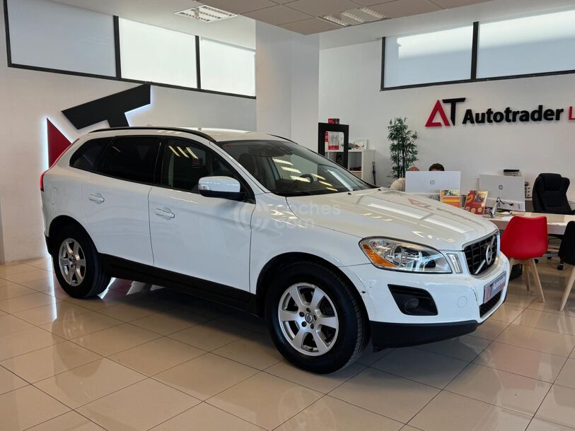 Foto del VOLVO XC60 2.4D Kinetic