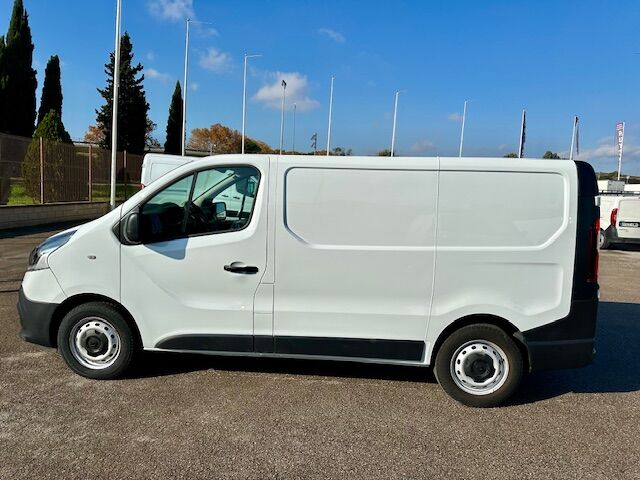 Foto del RENAULT Trafic Furgón 27 L1H1 Energy BluedCi 88kW