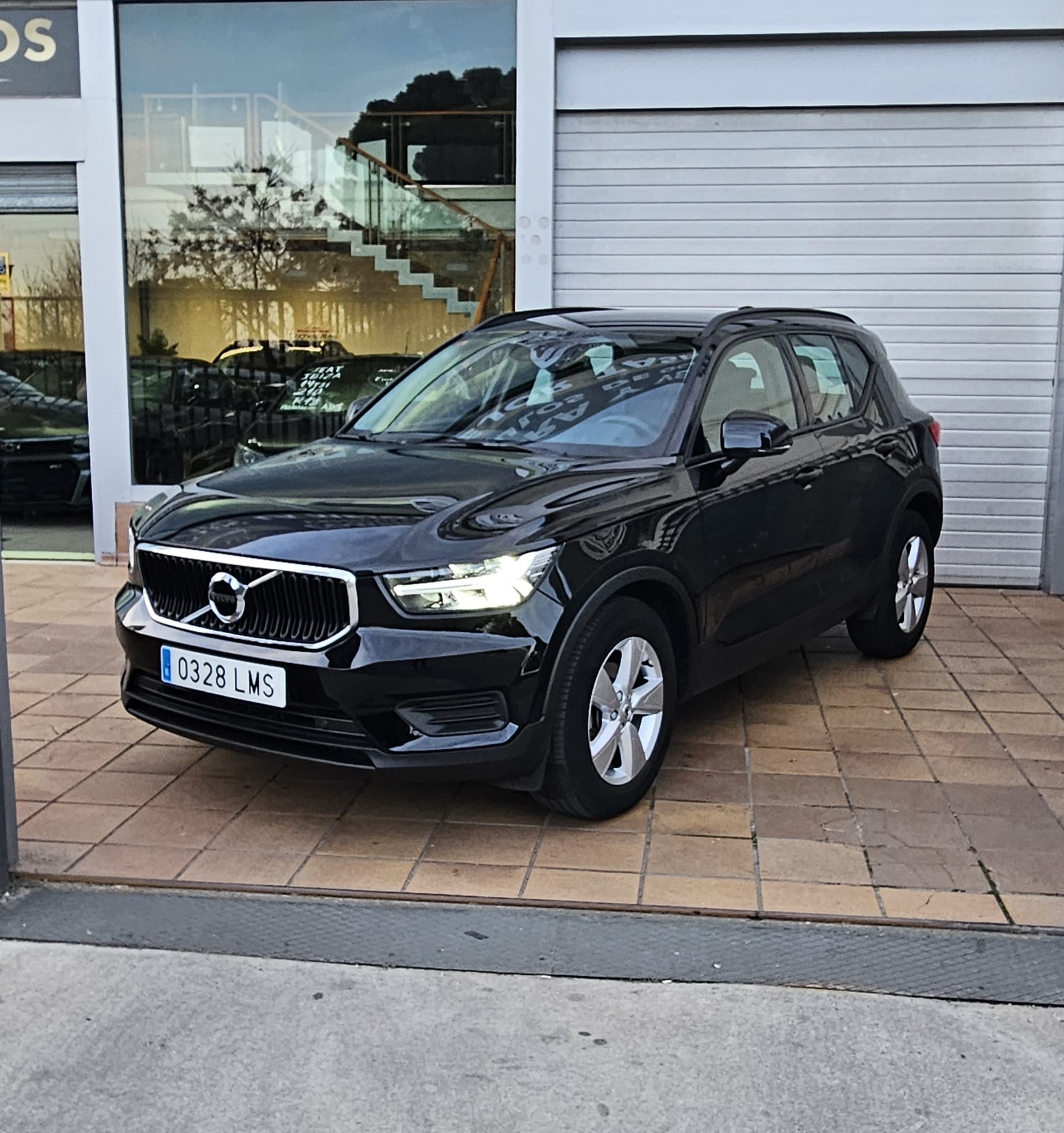 VOLVO XC40 (T2 Momentum) en Toledo